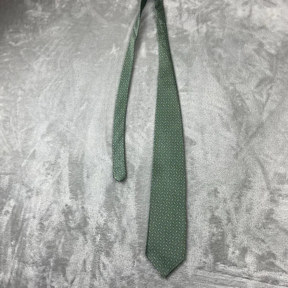 Nautica Men's Classic 100% Silk Neck Tie